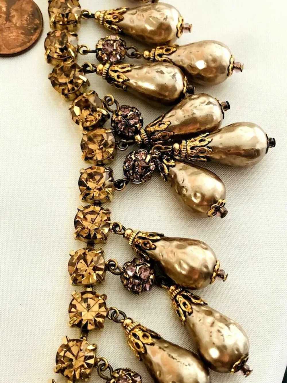 Vintage Golden Faux Pearl Tear Drop Bib Necklace … - image 2
