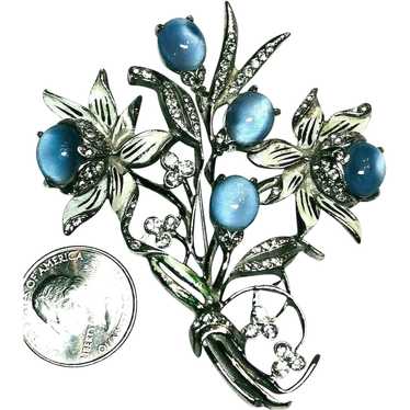 RARE Blue Faux Moonstone & Enameled Flower Figura… - image 1