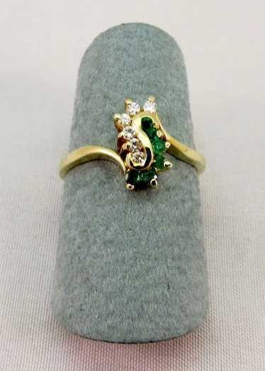 Ladies Emerald and Diamond Ring