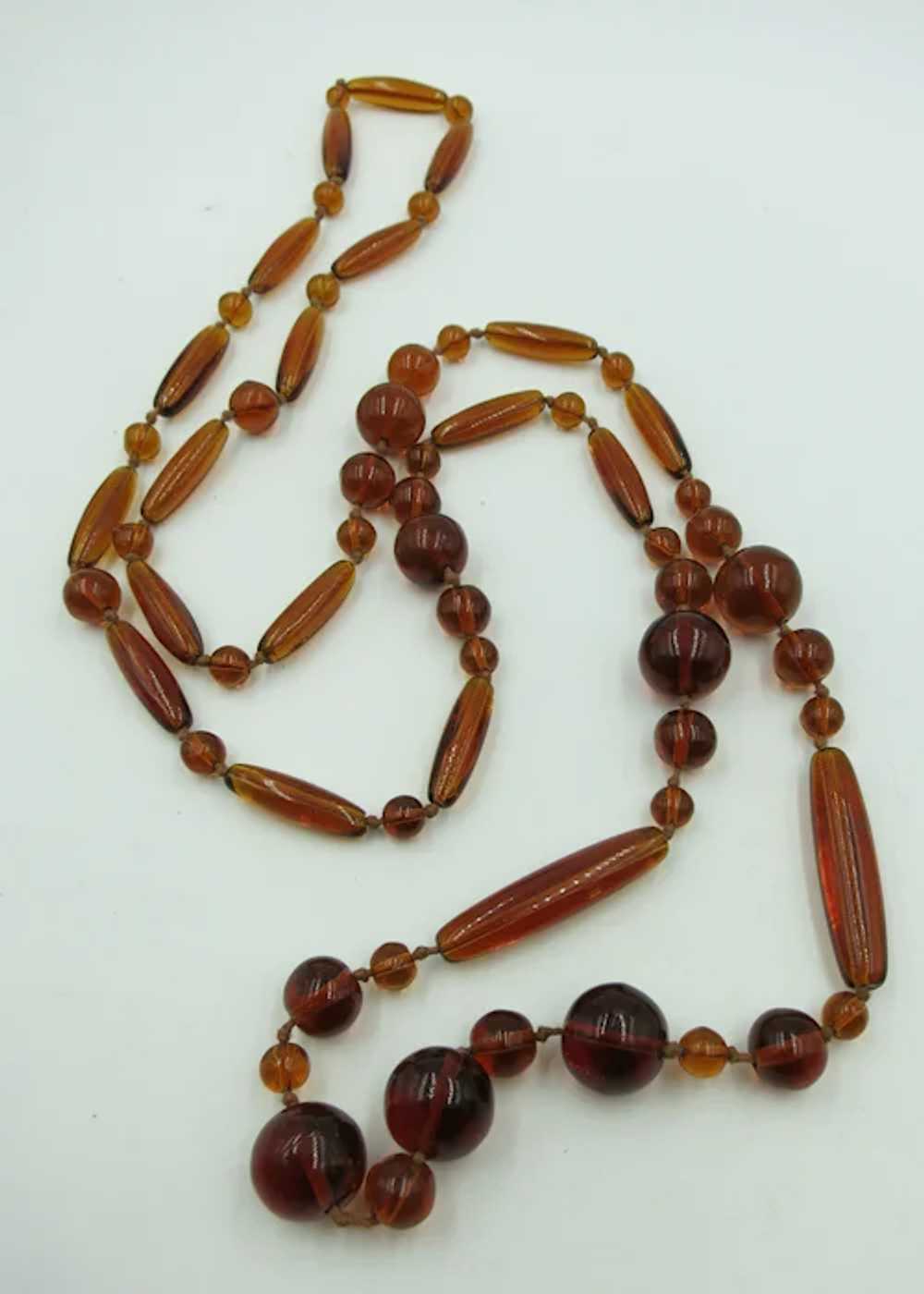 VINTAGE  40 Inch Long Glass Flapper Necklace Bead… - image 3