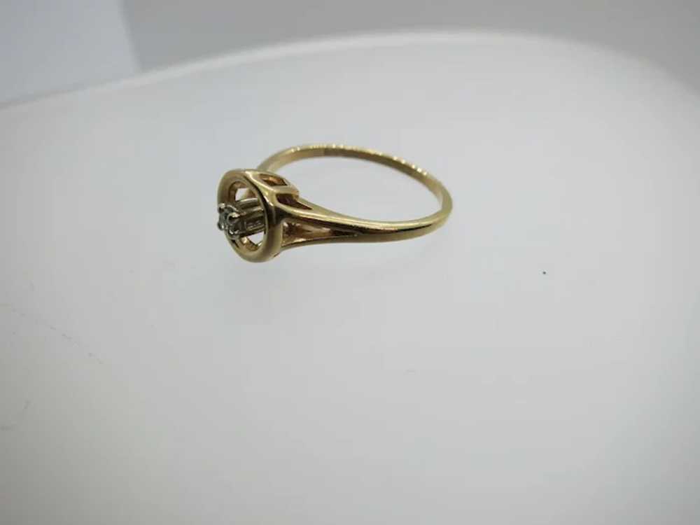 VINTAGE 14k Yellow Gold Pinkie Diamond  Ring  Siz… - image 5