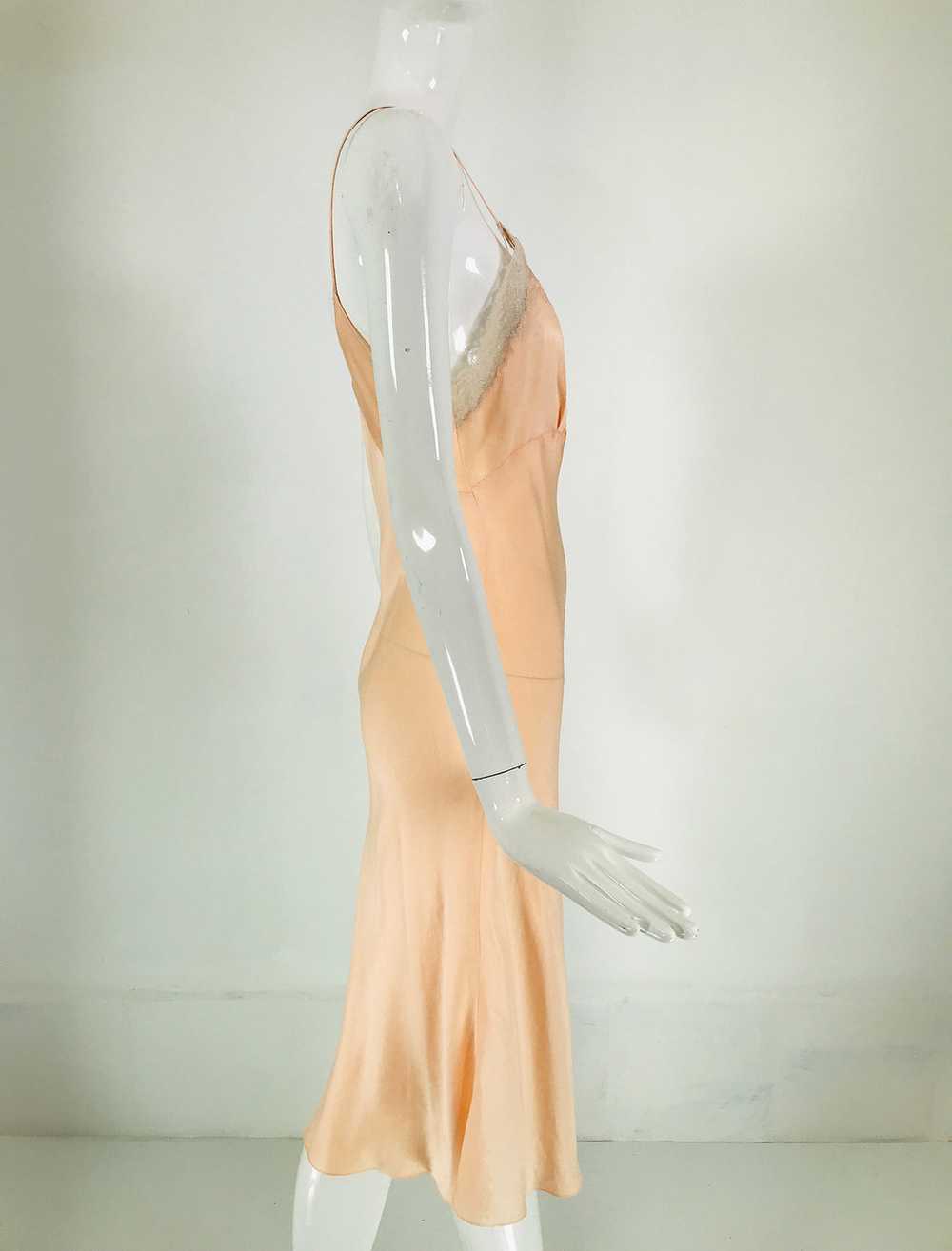 1930s Hand Look Peach Silk Applique Bias Cut Slip… - image 5