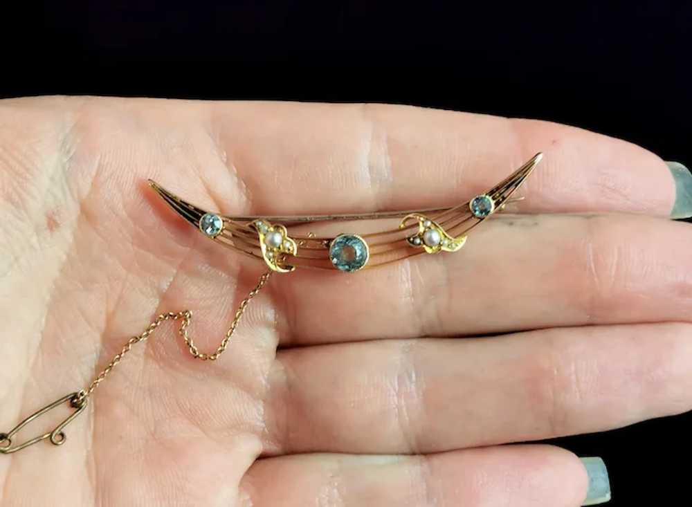 Antique Aquamarine and pearl crescent brooch, 15k… - image 9