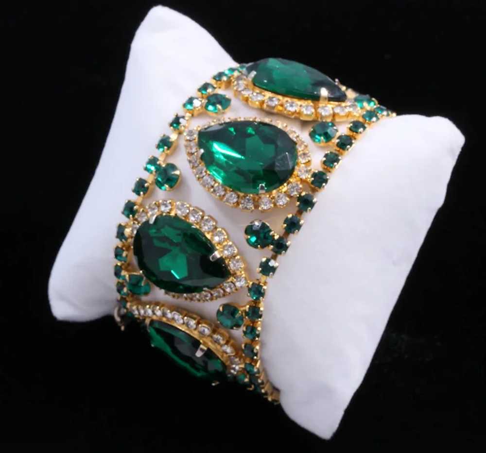 Magnificent 1950s Hattie Carnegie Emerald Green R… - image 3