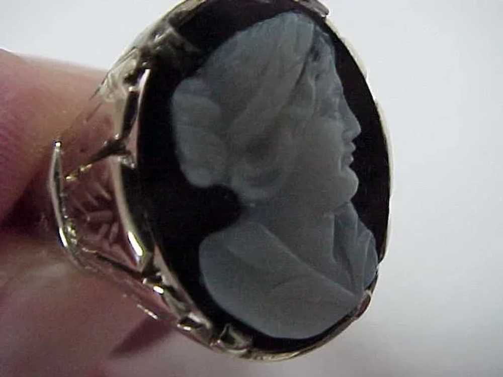 Wonderful Victorian Era Ladies' Onyx Cameo Ring -… - image 3