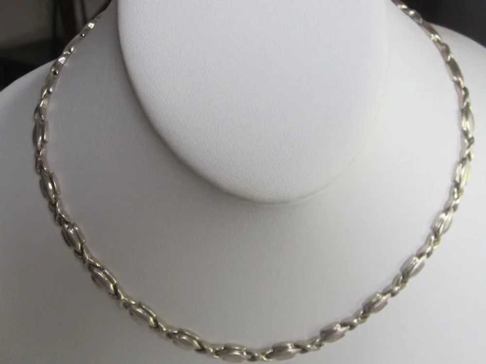 Vintage Sterling Silver Kiss Link Necklace - image 2