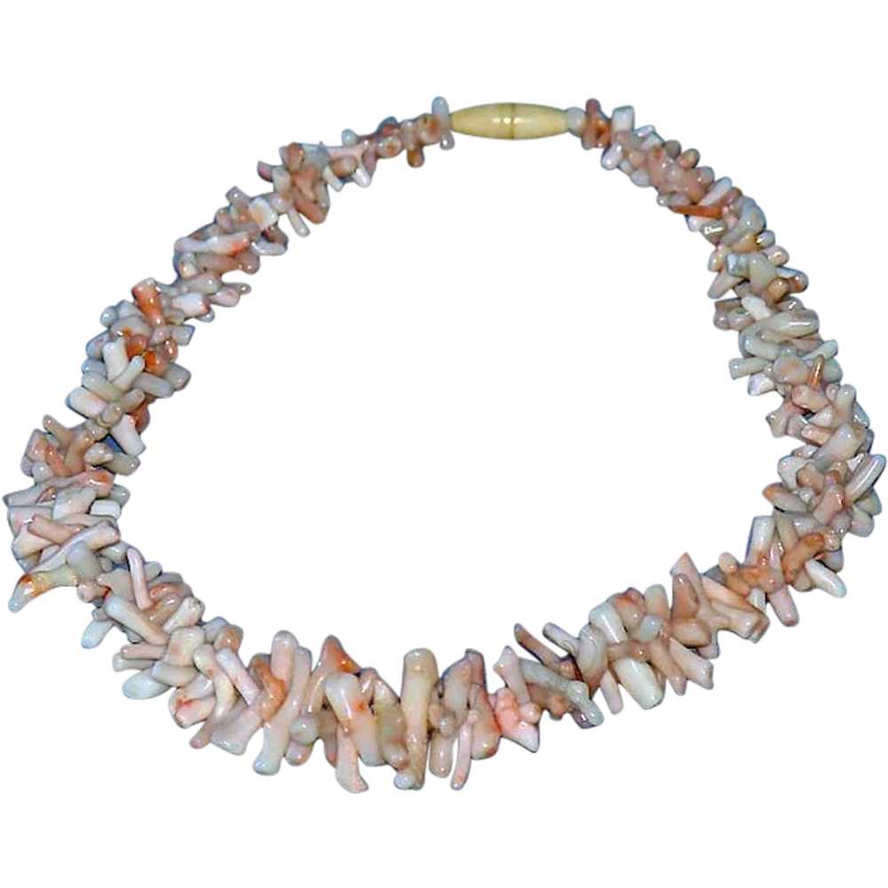 Lovely pink branch coral necklace - image 1