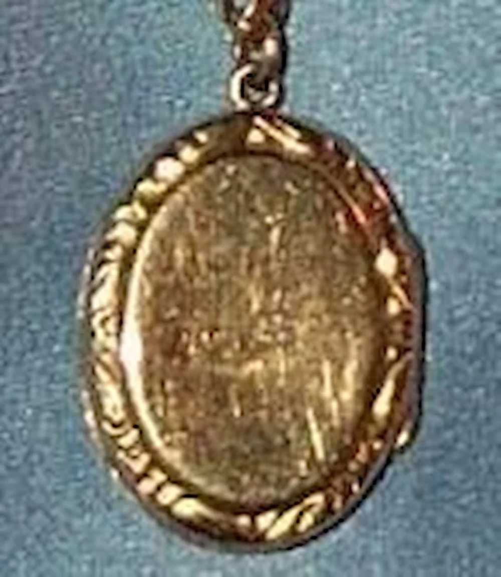 Victorian Locket, With Chain - image 3