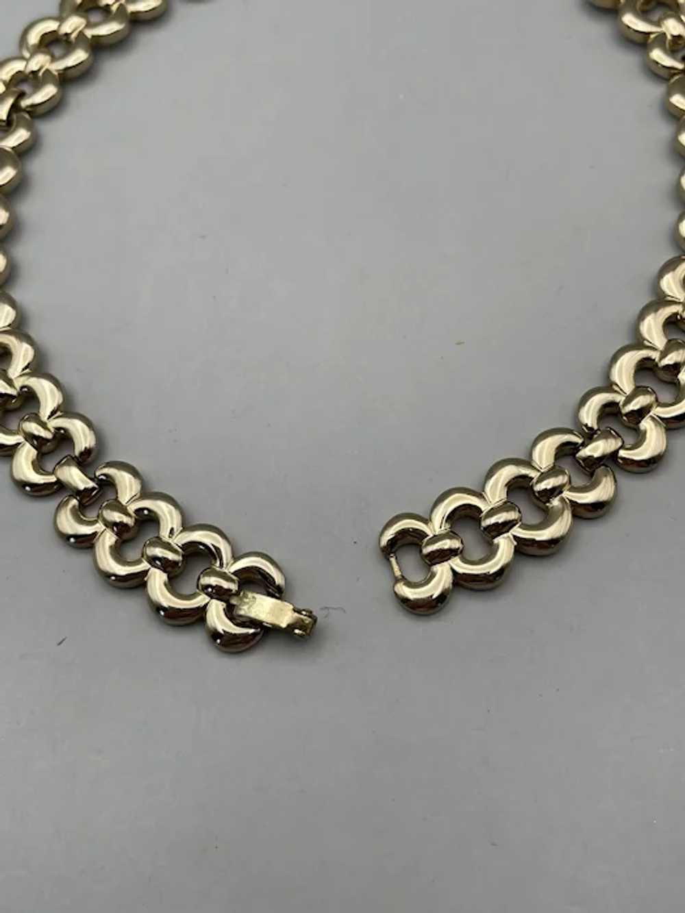 Vintage MONET Goldtone Choker Necklace - image 3