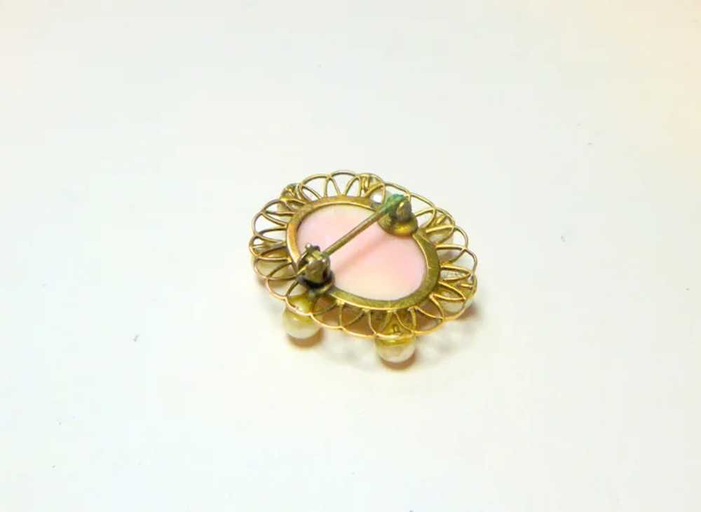 Vintage Conch Shell & Cultured Pearl Cameo Brooch - image 7
