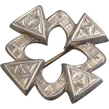 Clover shaped Sterling Silver Celtic Brooch - image 1