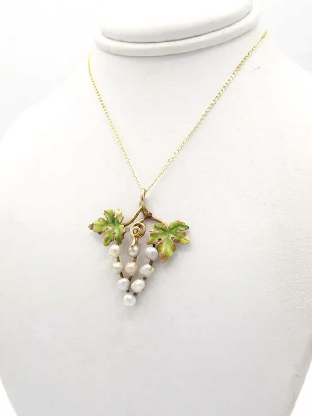 Antique Victorian 14K Gold Enamel & Pearl Grapes … - image 3