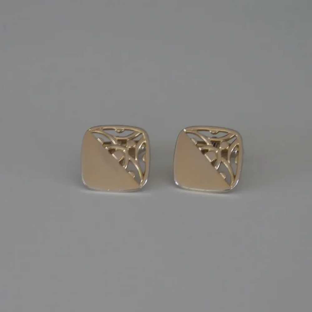 Simple Gold Tone with Class Cufflinks Cuff Links - image 3