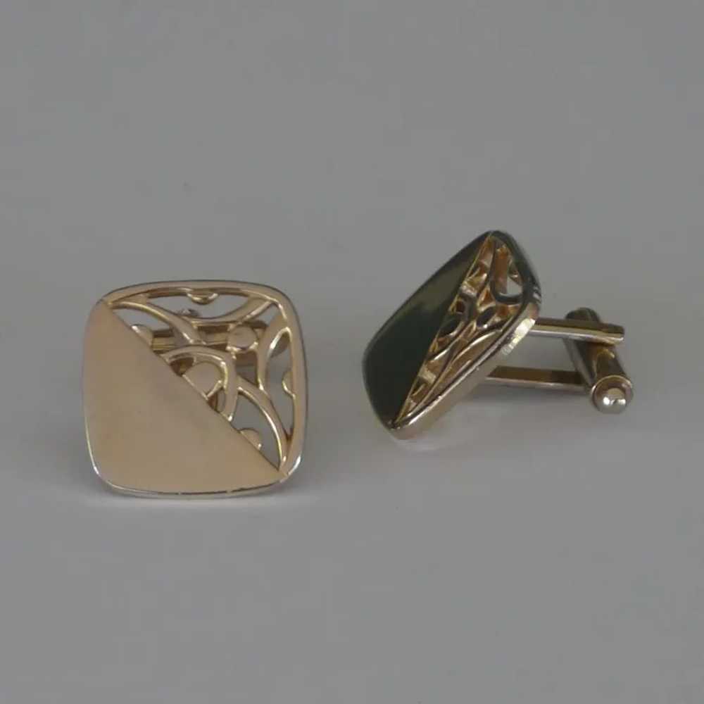 Simple Gold Tone with Class Cufflinks Cuff Links - image 4