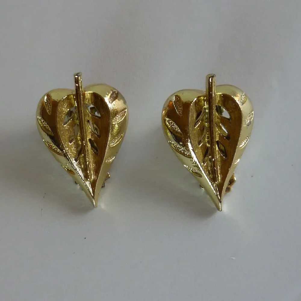 Gold Tone Leaf Clip On Earrings - image 8