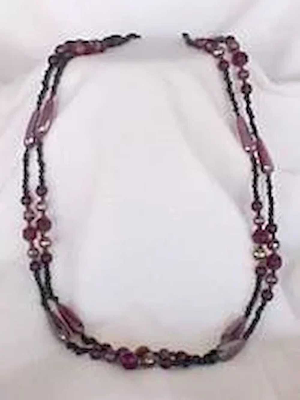 Black Two Strand Iridescent and Ruby Red Glass Be… - image 4