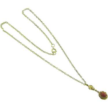 Vintage gold tone chain Necklace with tiny Pendant