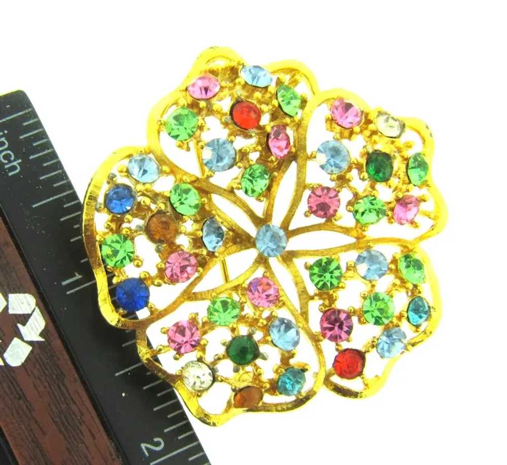 Signed Lisner flower Brooch with colorful rhinest… - image 3