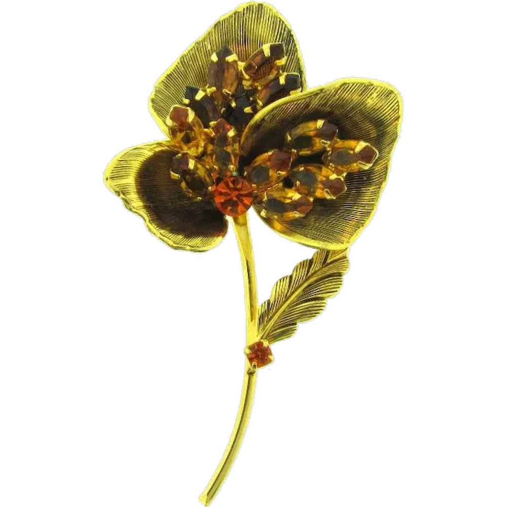 Vintage floral Brooch with topaz and orange rhine… - image 1