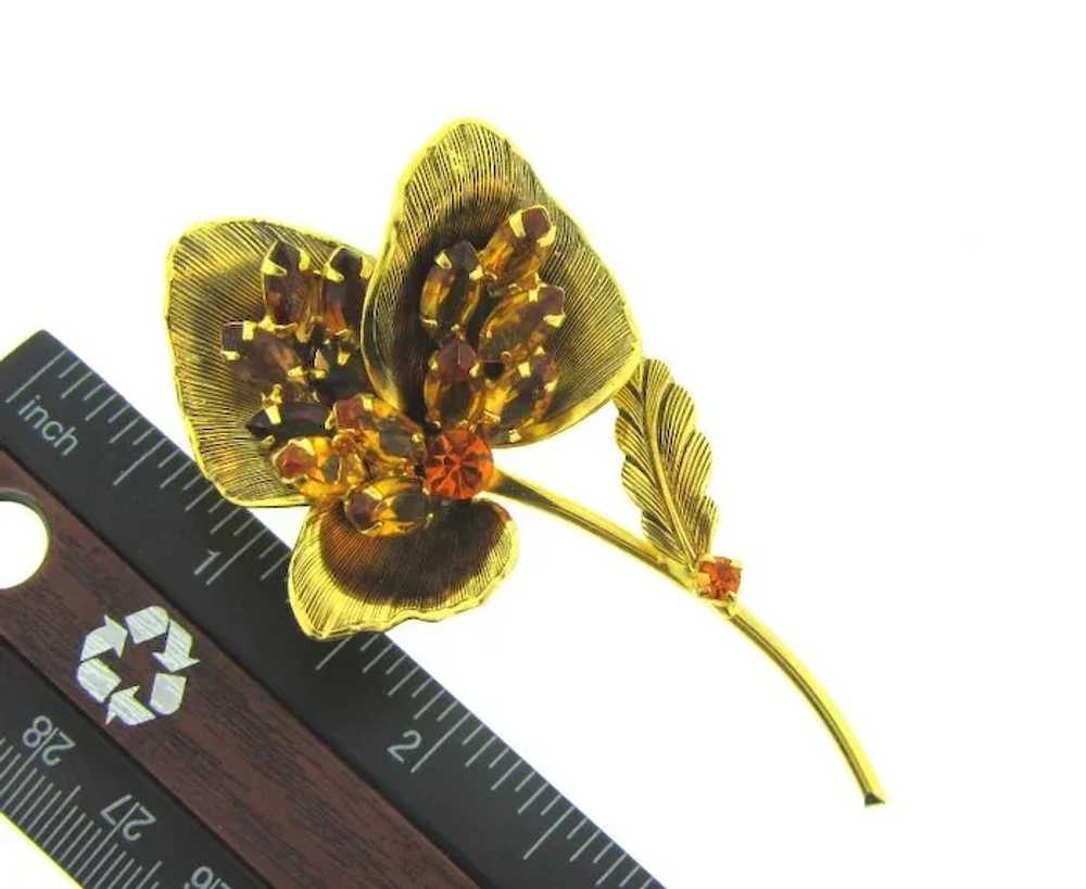 Vintage floral Brooch with topaz and orange rhine… - image 3