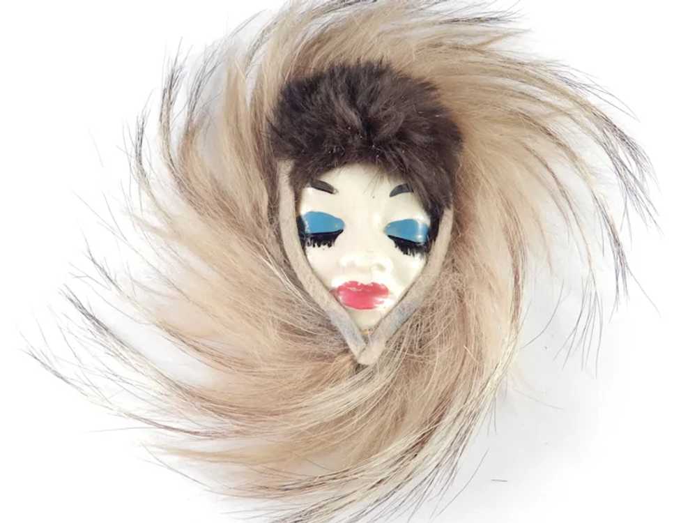 Elzac Ceramic Victim of Fashion Face Faux Fur Fea… - image 3