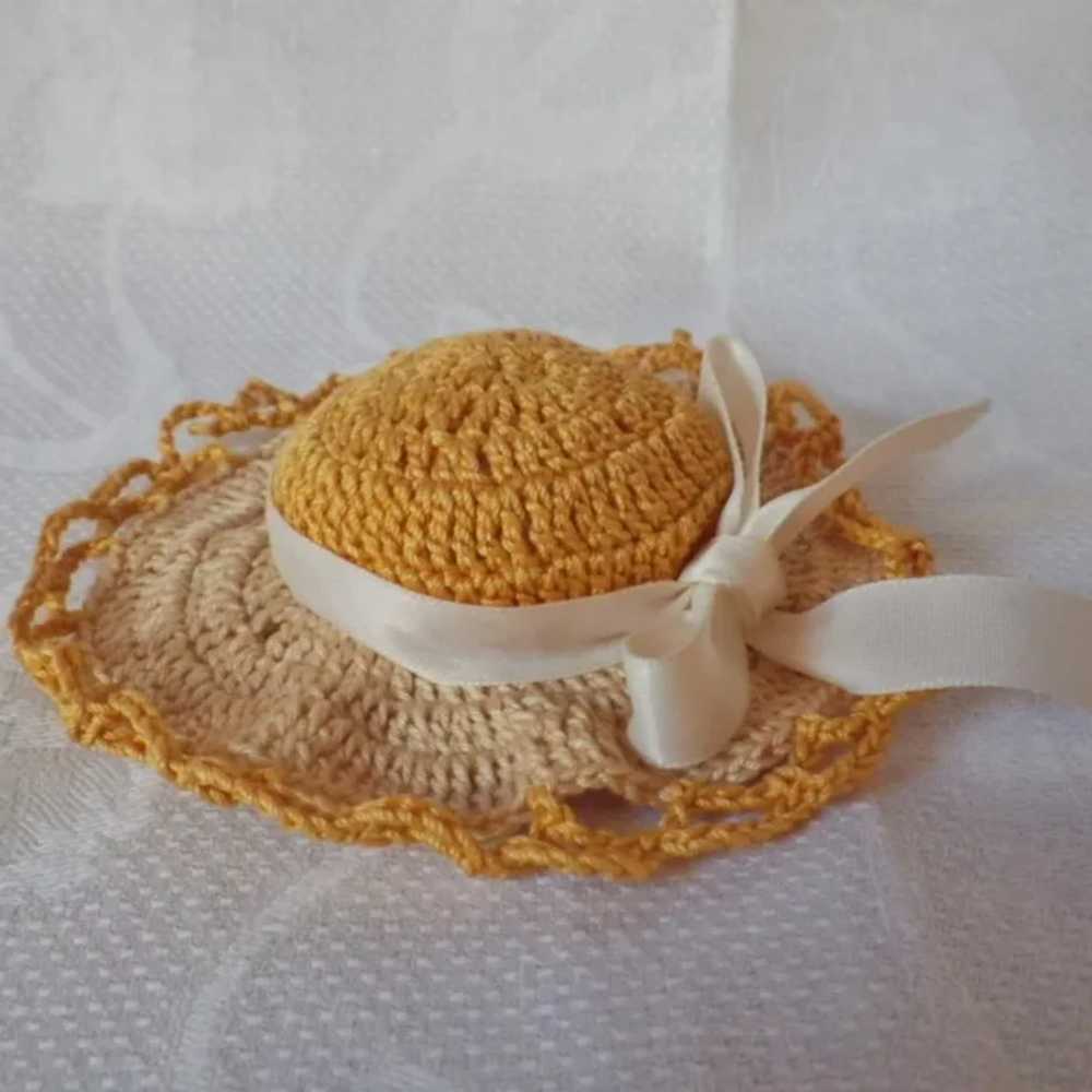 Vintage Hand Crocheted Sun Hat Pin & Needle Cushi… - image 2