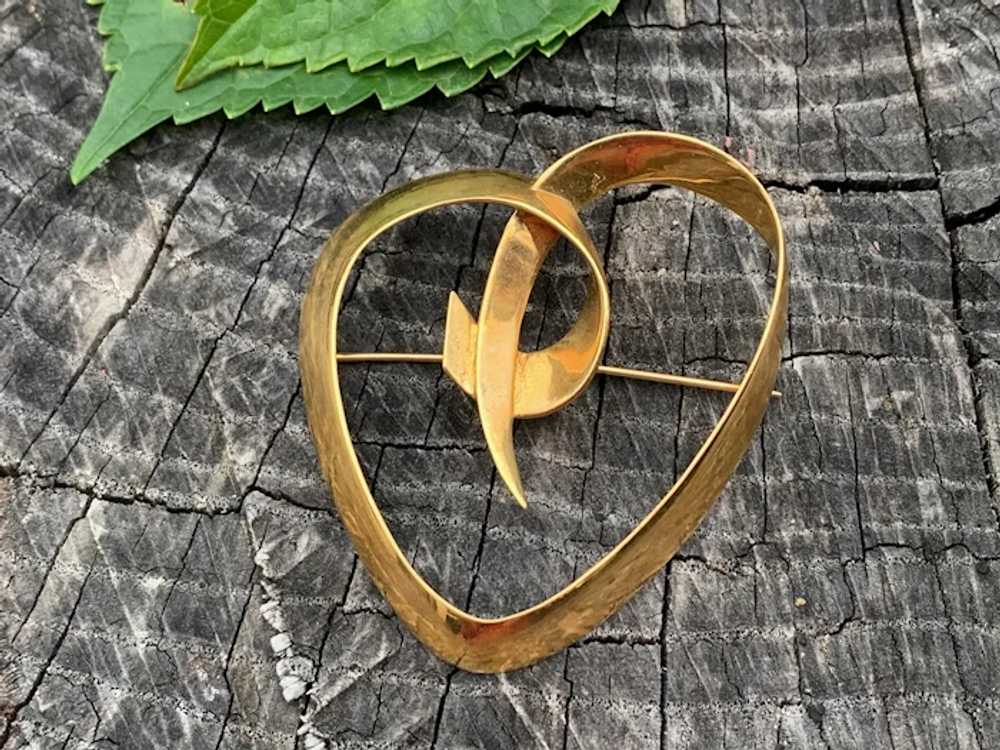 Paloma Picasso for Tiffany Gold Heart Brooch - image 4