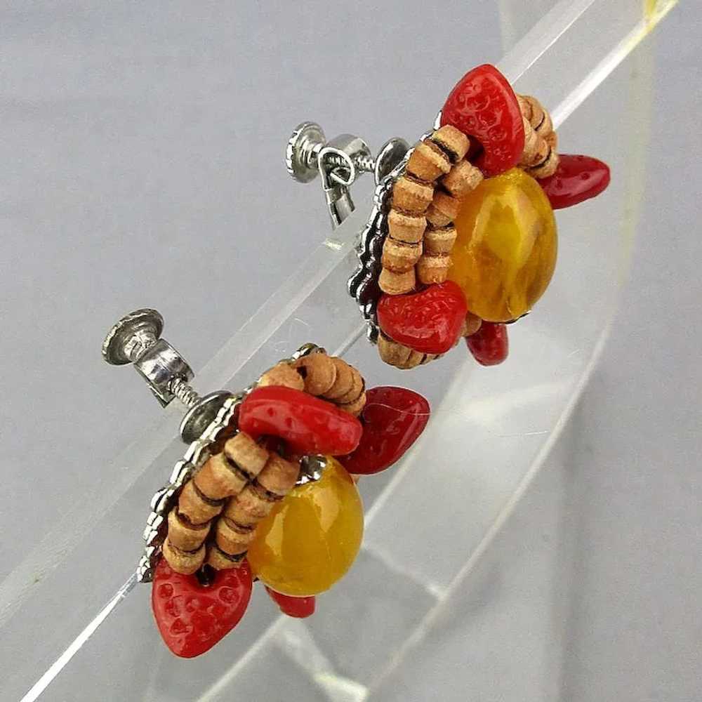 Vintage 1950s Miriam Haskell Glass Coral Bead Ear… - image 3