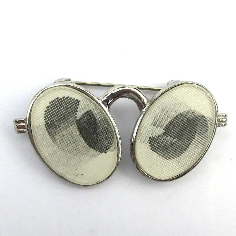 1960s Lenticular Googly Eye Eyeglasses Pin Brooch - image 6