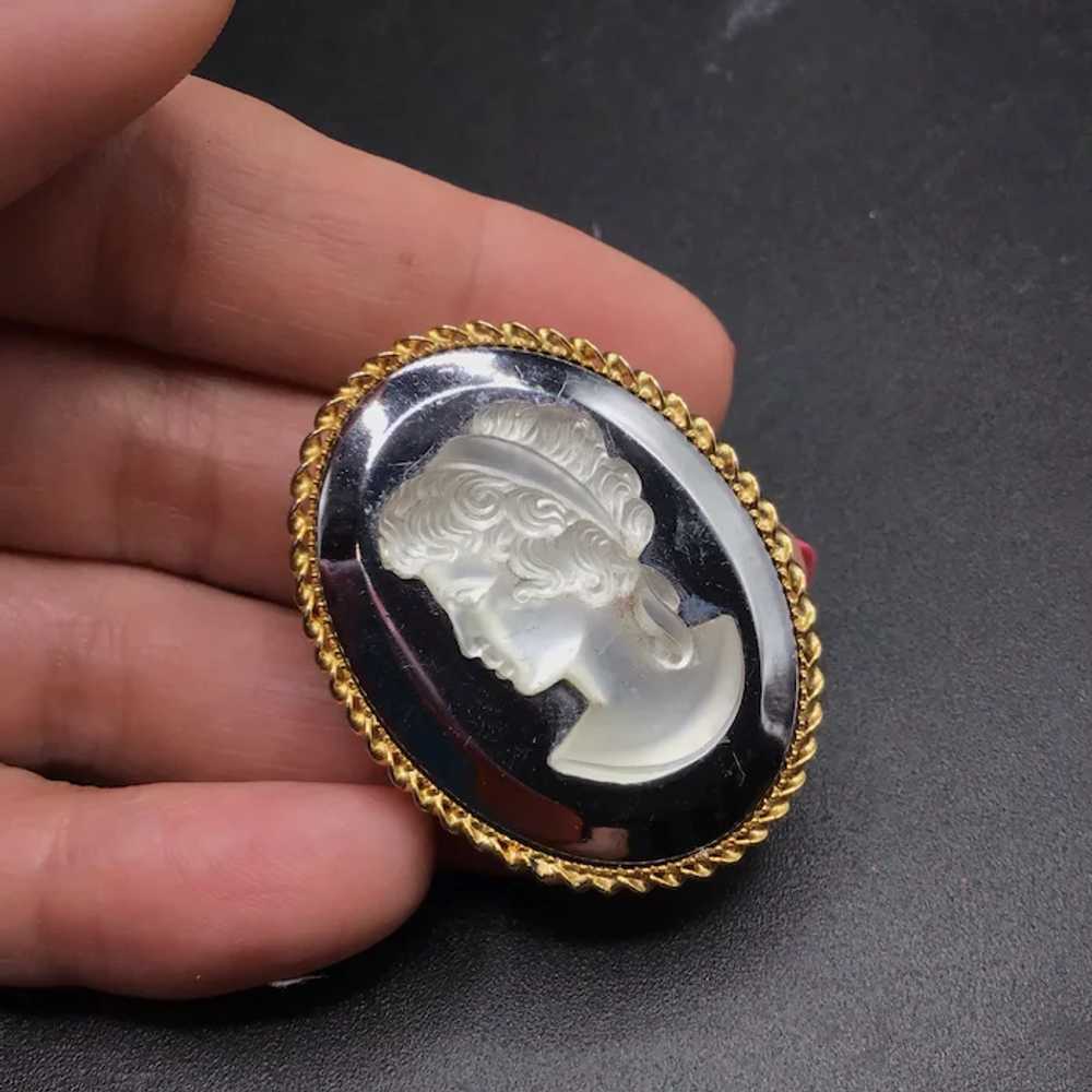 Vintage Glass Cameo Pin Black Frosted Glass Left … - image 3