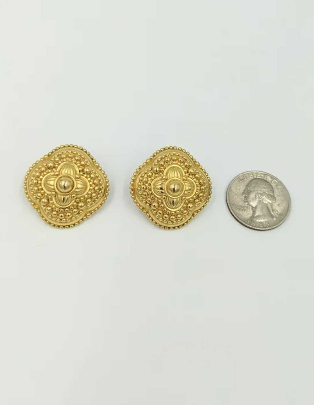 Trifari Vintage Designer Gold Tone Clip Earrings - image 4