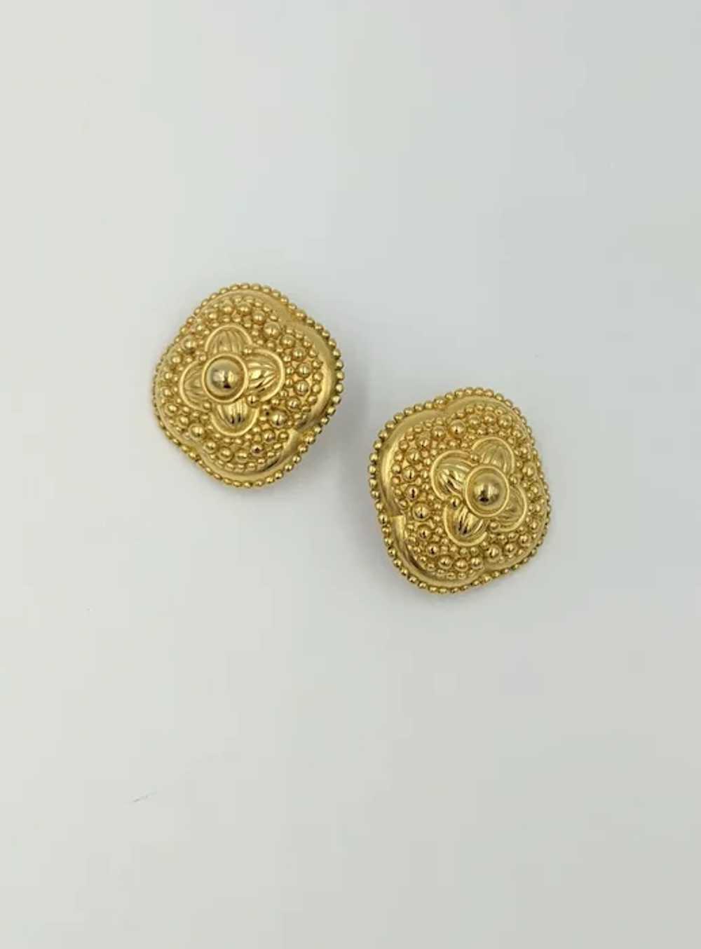 Trifari Vintage Designer Gold Tone Clip Earrings - image 7