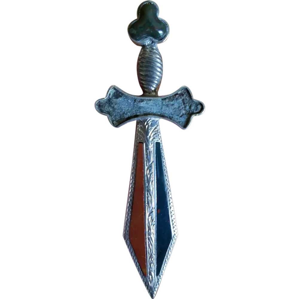 Victorian Scottish Agate Sword or Dagger Brooch - image 1