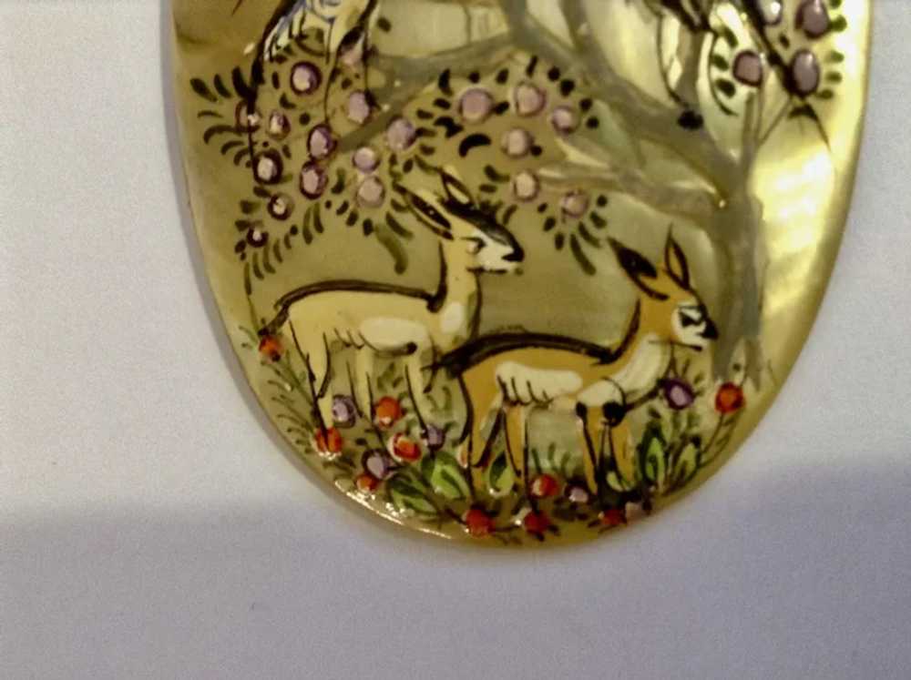 Deer Hand Painted and Carved Shell Pendant on Gol… - image 4