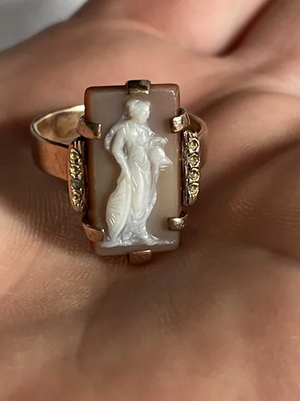 Victorian 1880’s 12K Hardstone Cameo Ring Size 8.5 - image 2
