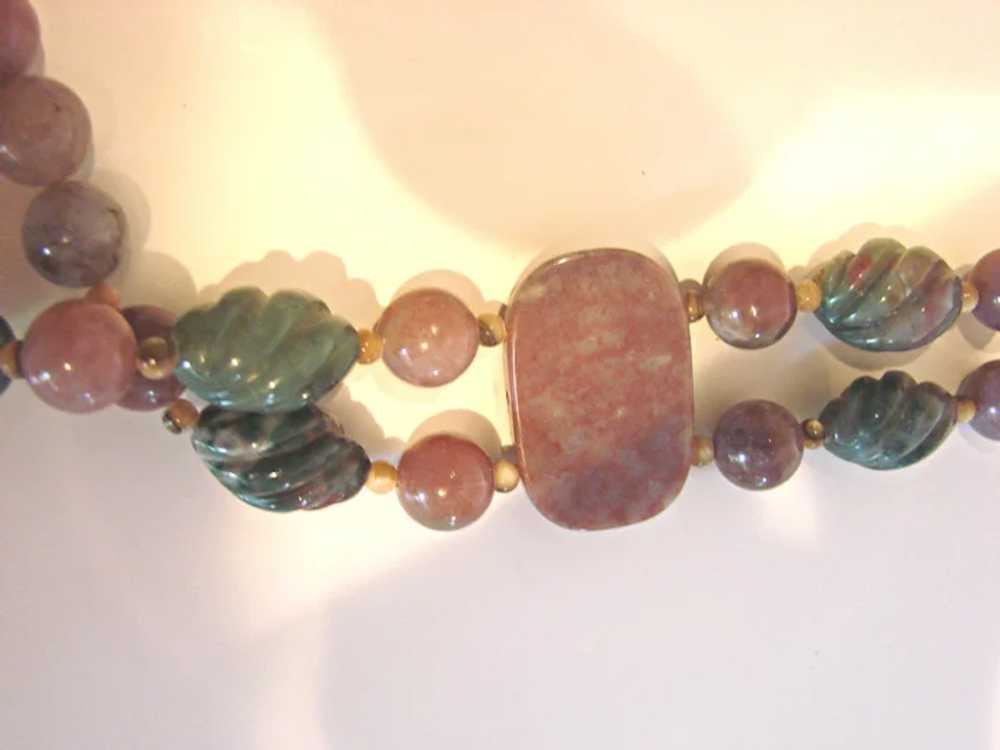 Beautiful Stone Necklace Multi-Strands Shades of … - image 3