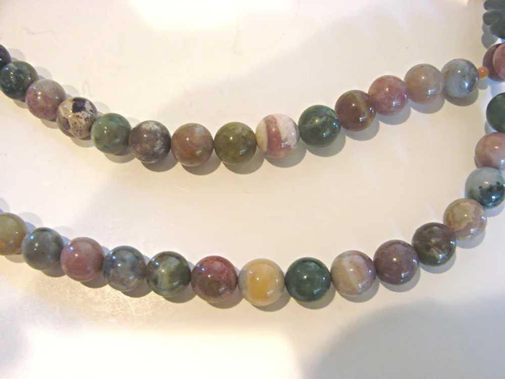 Beautiful Stone Necklace Multi-Strands Shades of … - image 4