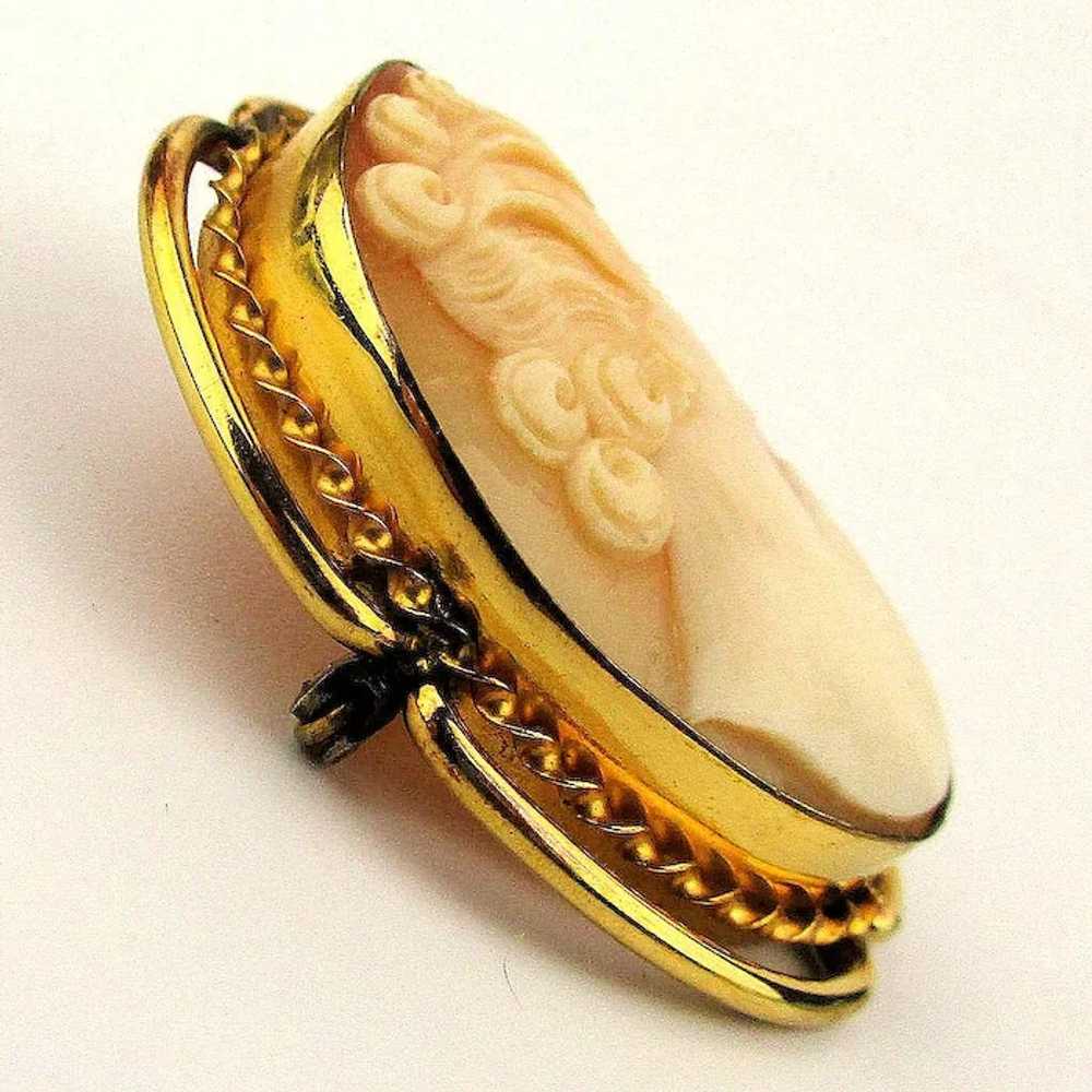 Vintage Carved Shell Cameo Pin w/ Earrings Set - … - image 3