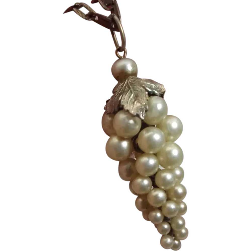 Victorian Revival Faux Pearl Pendant Necklace, Do… - image 1