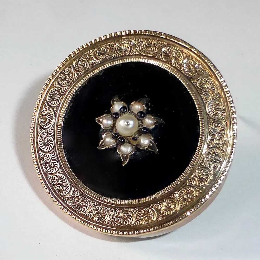 14k Victorian Engraved Mourning Pin Onyx & Seed P… - image 2