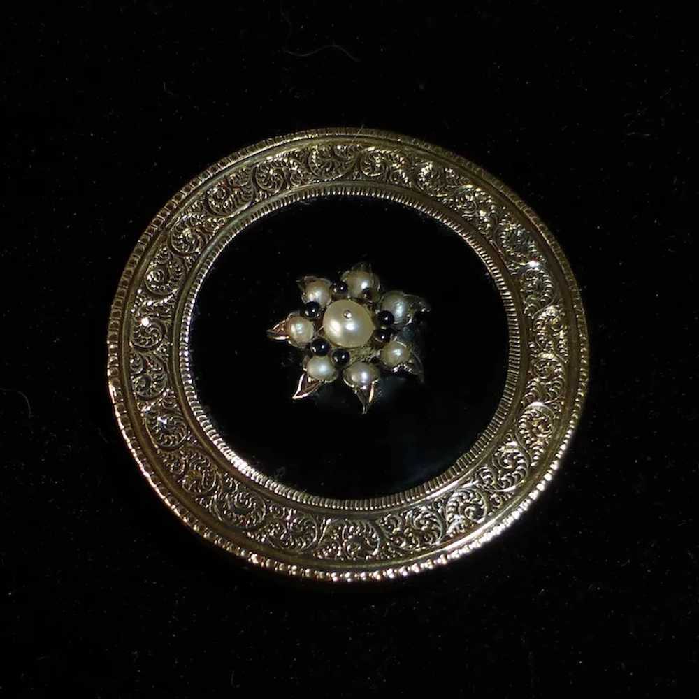 14k Victorian Engraved Mourning Pin Onyx & Seed P… - image 3