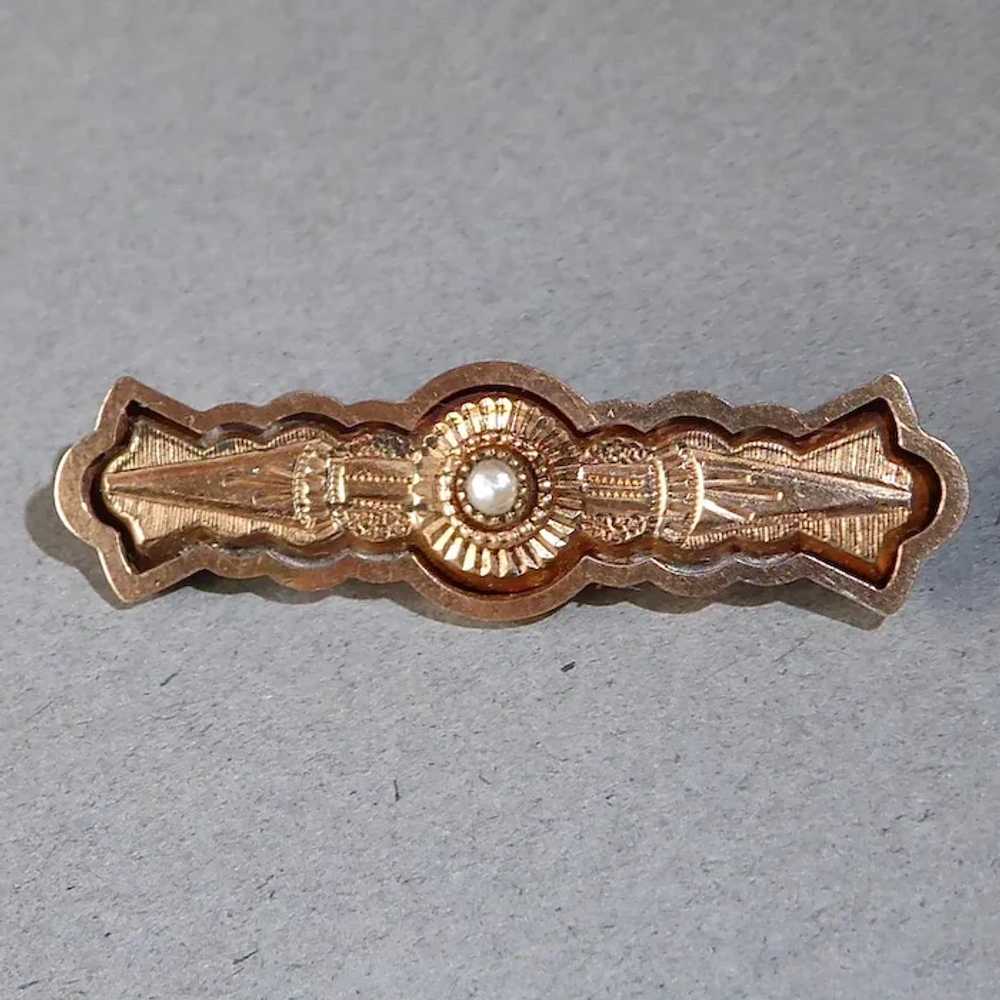 Victorian Gold Top Engraved Lace Pin w Half Pearl - image 8