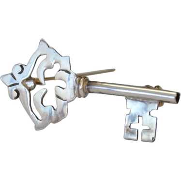 SILVER Skeleton Key Brooch Pin - image 1