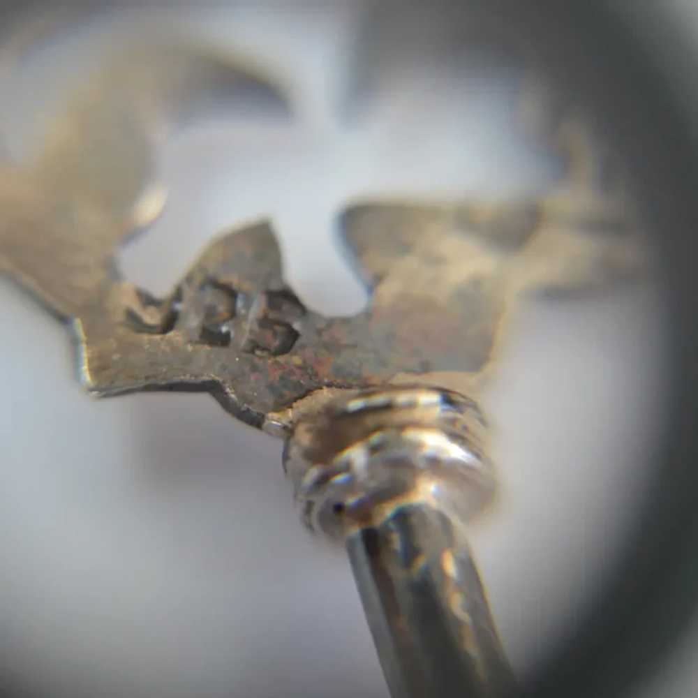 SILVER Skeleton Key Brooch Pin - image 5