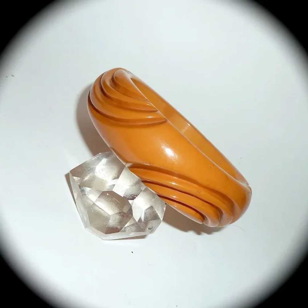 Chunky Deep Carved Butterscotch Bakelite Bangle B… - image 4