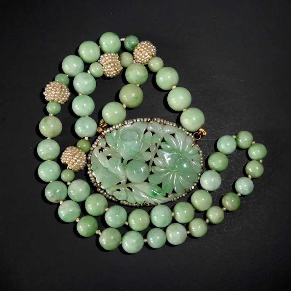 Vintage Japanese Natural Jade Bead Necklace with 14 Karat Gold Clasp at  1stDibs | japanese jade necklace, japanese jade bracelet, japanese jade  jewelry