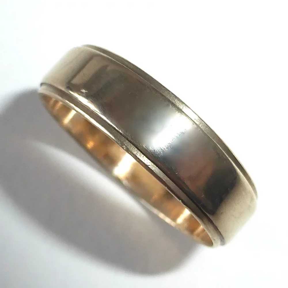 14k Yellow Gold Band Ring - image 4