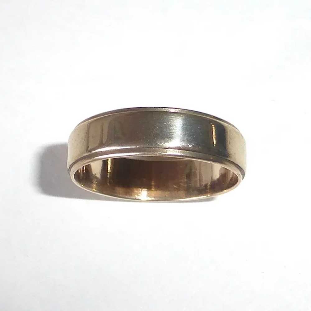 14k Yellow Gold Band Ring - image 5