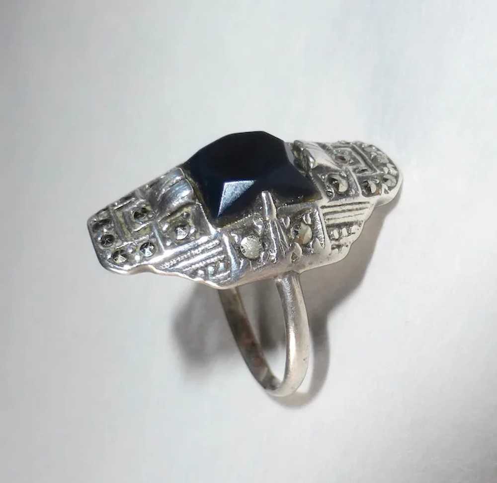 Art Deco Sterling Marcasite Onyx Ring - image 3