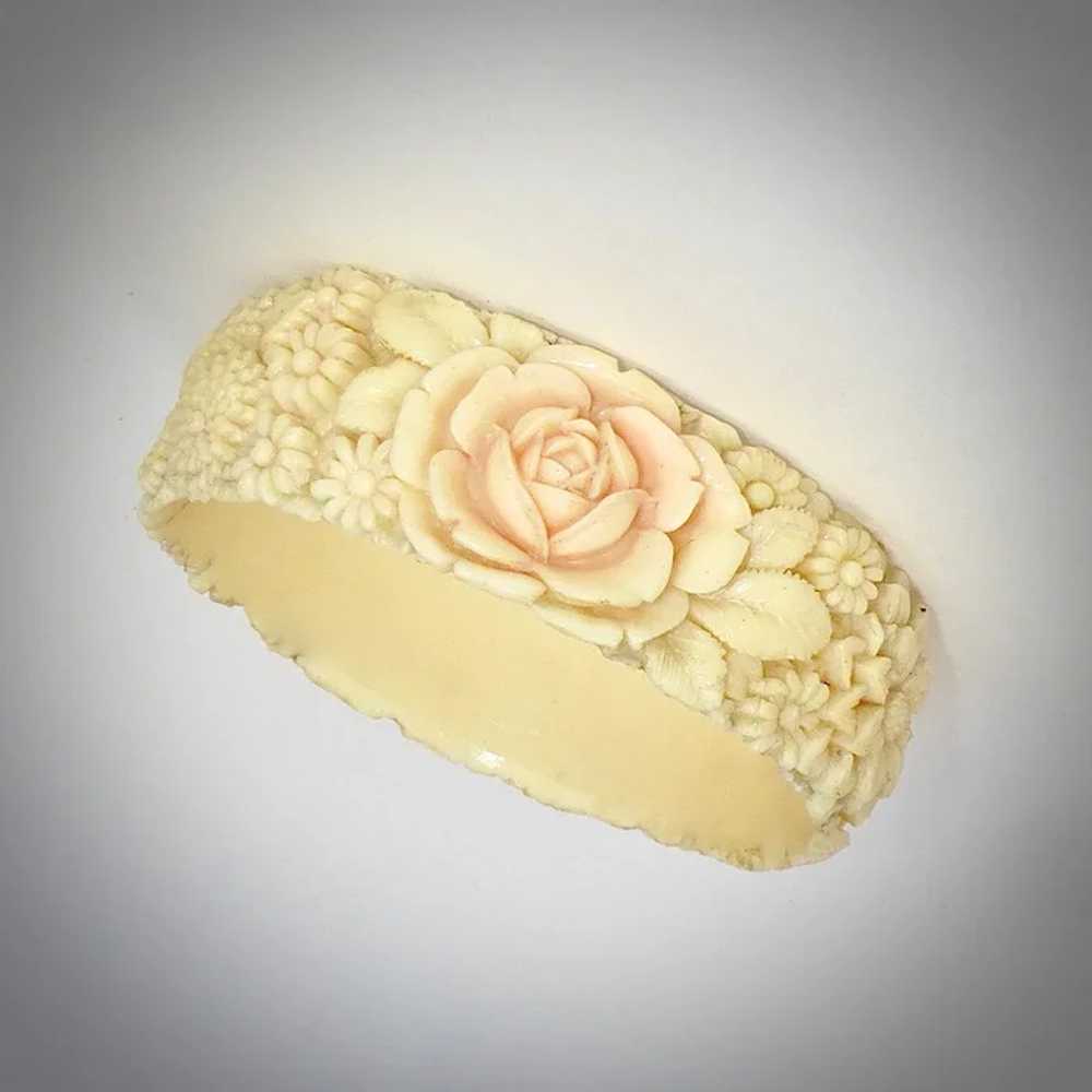 Art Deco Molded Celluloid Floral Bangle Bracelet - image 9